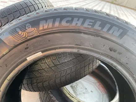 Комплект зимних шин Michelin за 50 000 тг. в Кызылорда