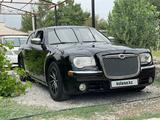 Chrysler 300C 2005 года за 6 000 000 тг. в Алматы – фото 4