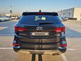 Hyundai Santa Fe 2017 годаүшін7 000 000 тг. в Алматы – фото 5