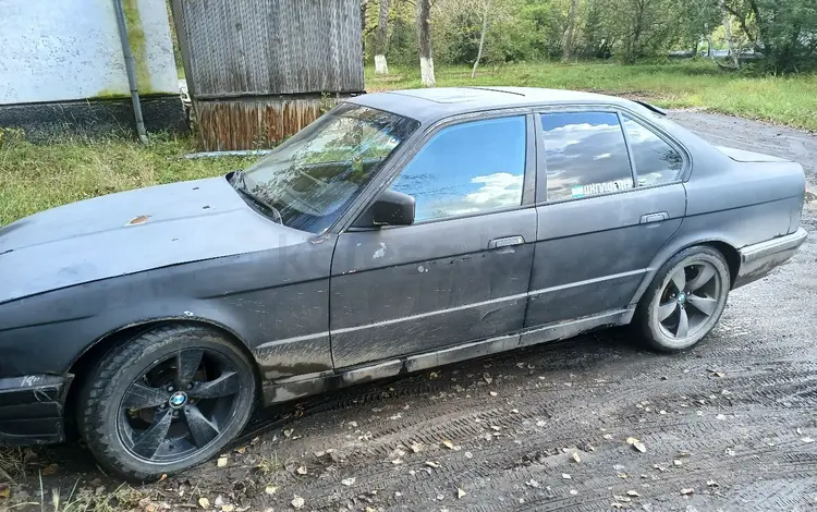 BMW 525 1991 года за 600 000 тг. в Макинск