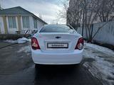 Chevrolet Aveo 2014 года за 3 800 000 тг. в Актобе – фото 5