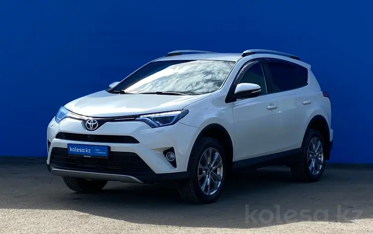 Toyota RAV4 2017 года за 11 700 000 тг. в Алматы