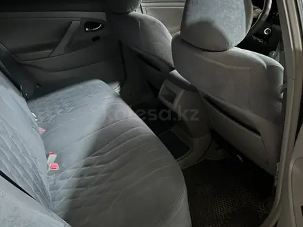 Toyota Camry 2007 года за 5 300 000 тг. в Жанаозен – фото 10