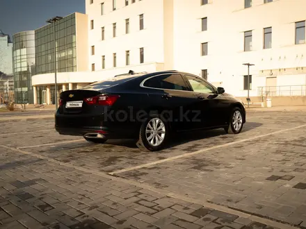 Chevrolet Malibu 2020 года за 11 300 000 тг. в Алматы – фото 10