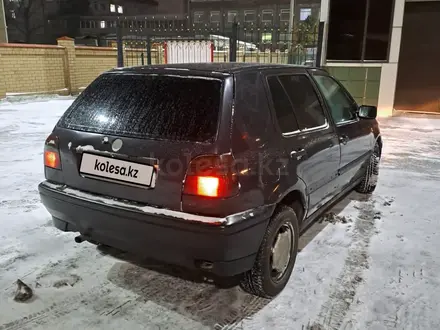 Volkswagen Golf 1993 года за 1 350 000 тг. в Петропавловск – фото 3