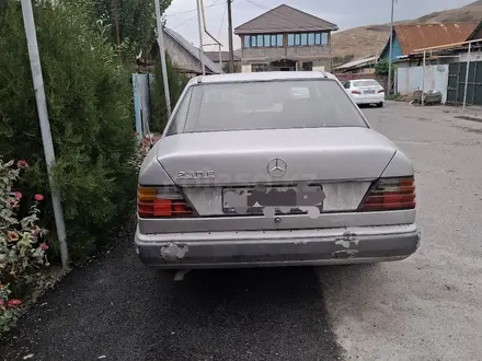 Mercedes-Benz E 230 1988 года за 1 250 000 тг. в Алматы – фото 2