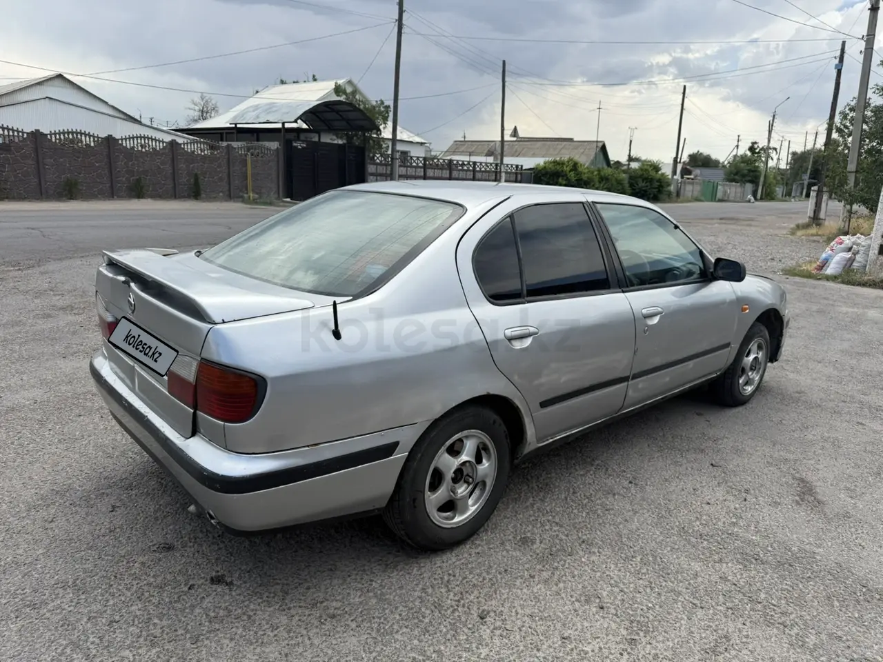 Nissan Primera, 1999