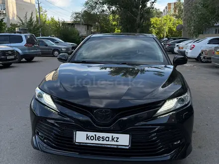 Toyota Camry 2019 года за 13 500 000 тг. в Павлодар
