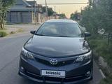 Toyota Camry 2013 годаfor8 300 000 тг. в Шымкент – фото 2