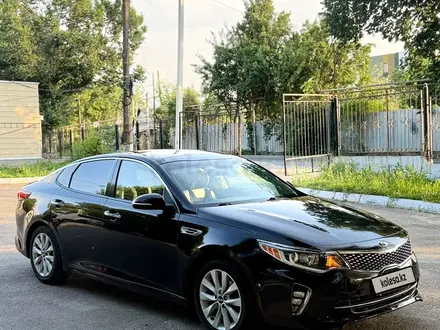 Kia K5 2017 года за 6 800 000 тг. в Алматы – фото 3