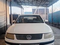 Volkswagen Passat 1999 годаfor1 300 000 тг. в Тараз