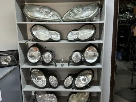 Передние Фары на Mercedes за 50 000 тг. в Актау