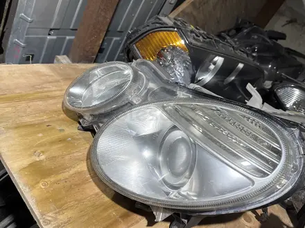 Передние Фары на Mercedes за 50 000 тг. в Актау – фото 5