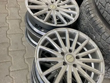 Диски vossen r17 за 60 000 тг. в Актау – фото 2