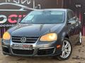 Volkswagen Jetta 2005 годаүшін3 350 000 тг. в Атырау