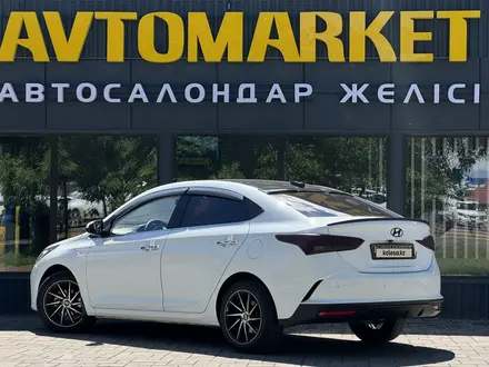 Hyundai Accent 2020 года за 7 000 000 тг. в Уральск – фото 4