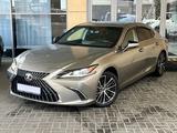 Lexus ES 250 Progressive 2022 года за 21 000 000 тг. в Алматы
