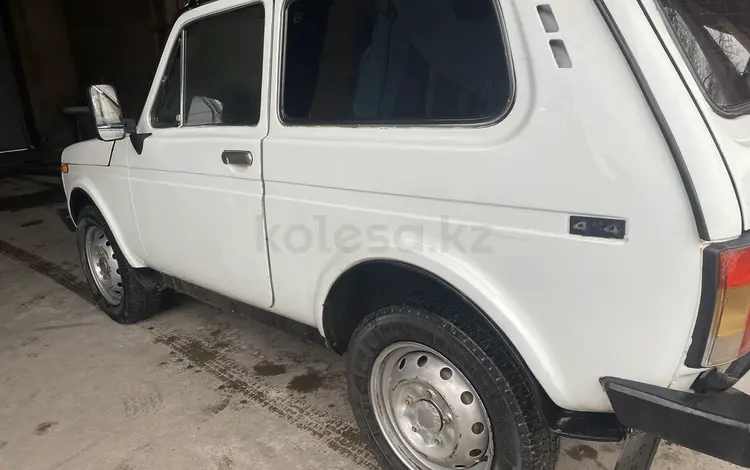 ВАЗ (Lada) Lada 2121 1998 годаүшін1 200 000 тг. в Шымкент