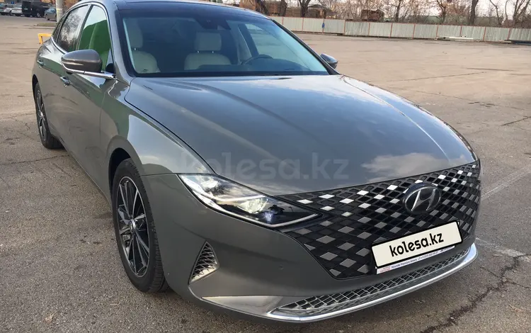 Hyundai Grandeur 2022 года за 14 700 000 тг. в Алматы