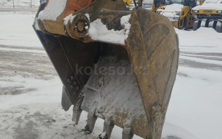 Hitachi ZX200-5A 2025 г.