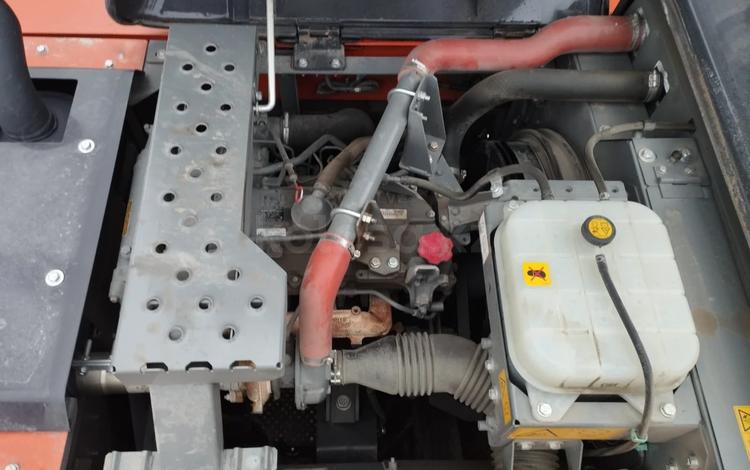 Hitachi ZX200-5A 2025 г.