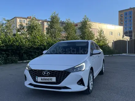 Hyundai Accent 2021 года за 9 050 000 тг. в Кокшетау