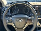 Hyundai Elantra 2018 годаfor7 800 000 тг. в Астана – фото 5