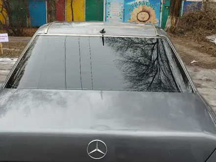 Mercedes-Benz E 300 1993 года за 1 300 000 тг. в Алматы – фото 3
