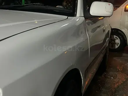 Toyota Corona 1998 года за 2 600 000 тг. в Усть-Каменогорск – фото 3