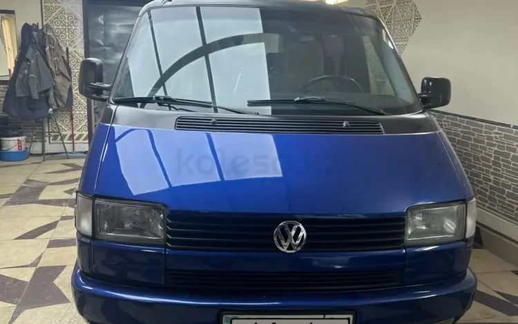 Volkswagen Caravelle 1993 годаfor5 000 000 тг. в Астана