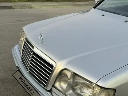 Mercedes-Benz E 280 1994 года за 2 800 000 тг. в Алматы – фото 10