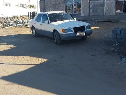 Mercedes-Benz E 220 1993 года за 2 000 000 тг. в Жезказган – фото 5