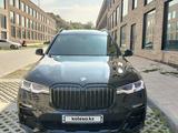 BMW X7 2021 годаfor48 000 000 тг. в Алматы