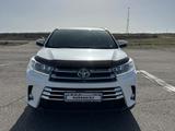 Toyota Highlander 2019 года за 24 500 000 тг. в Караганда – фото 3