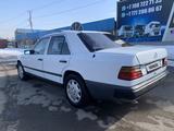 Mercedes-Benz E 220 1988 годаүшін1 750 000 тг. в Алматы – фото 3