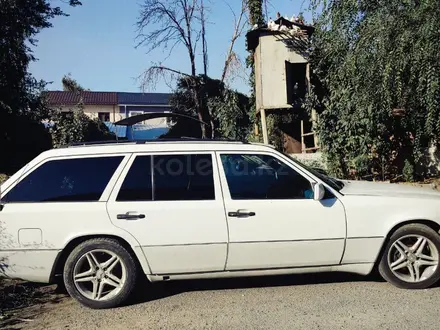 Mercedes-Benz E 300 1991 года за 2 300 000 тг. в Талгар – фото 2