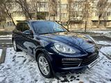 Porsche Cayenne 2013 года за 21 000 000 тг. в Алматы – фото 2