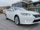 Lexus ES 300h 2014 годаүшін9 300 000 тг. в Жанаозен – фото 3