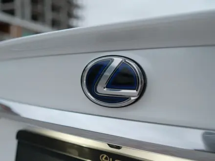 Lexus ES 300h 2014 года за 9 300 000 тг. в Жанаозен – фото 6