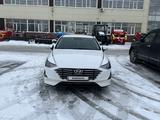 Hyundai Sonata 2019 годаfor10 000 000 тг. в Астана – фото 2