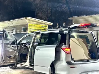 Nissan Quest, 2012