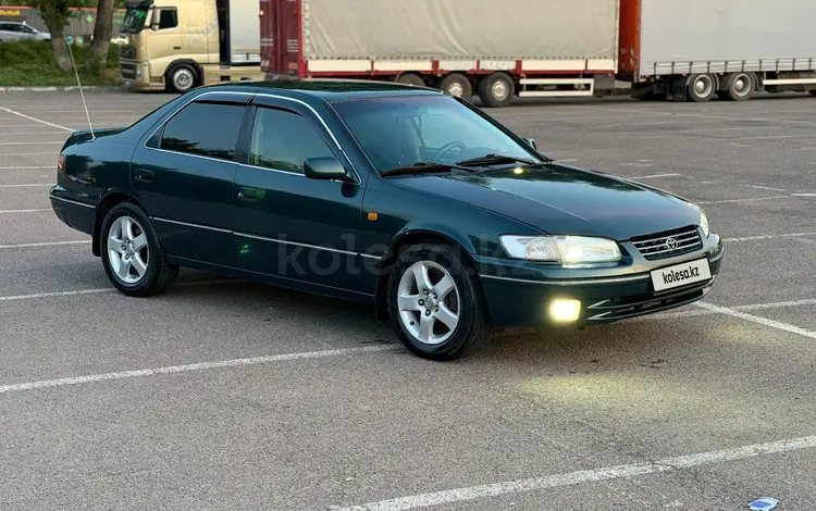 Toyota Camry 1998 годаүшін3 900 000 тг. в Алматы