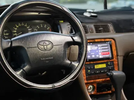 Toyota Camry 1998 года за 3 900 000 тг. в Алматы – фото 9