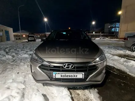 Hyundai Elantra 2019 года за 8 250 000 тг. в Алматы – фото 4