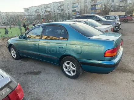 Toyota Carina E 1997 года за 2 200 000 тг. в Балхаш