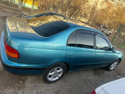 Toyota Carina E 1997 года за 2 200 000 тг. в Балхаш – фото 2