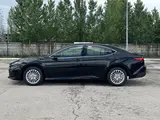 Toyota Camry Elegance 2026 года за 16 690 000 тг. в Актобе