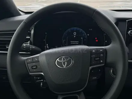 Toyota Camry Elegance 2026 года за 16 690 000 тг. в Актобе – фото 11