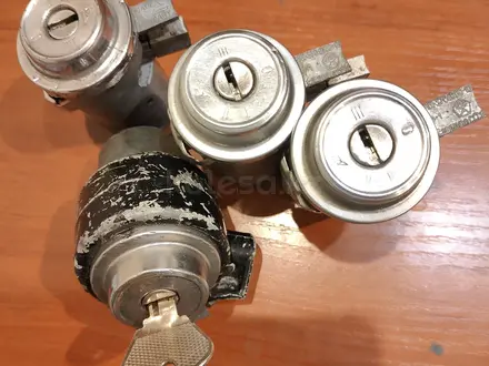 Замок зажигания за 2 500 тг. в Алматы