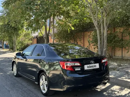 Toyota Camry 2013 года за 7 400 000 тг. в Шымкент – фото 10